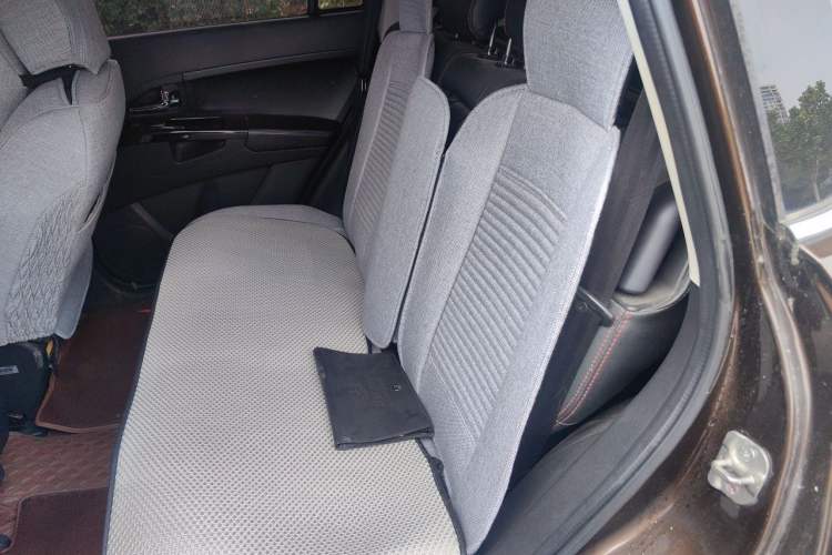 Used Land X5 2013 2.0T Manual Chuanling Edition Left Rear Seat