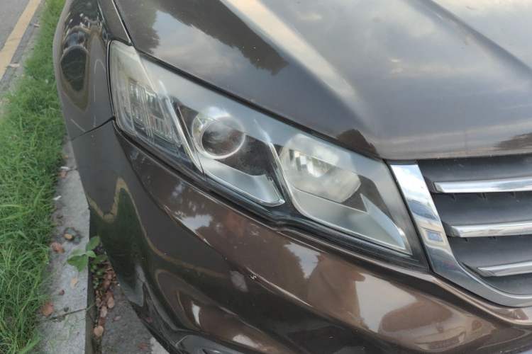 Used Land X5 2013 2.0T Manual Chuanling Edition Right Front Headlight