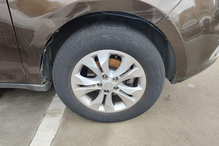 Used Land X5 2013 2.0T Manual Chuanling Edition Right Front Wheel Hub