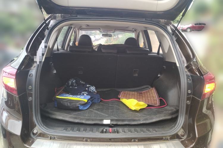 Used Land X5 2013 2.0T Manual Chuanling Edition Trunk