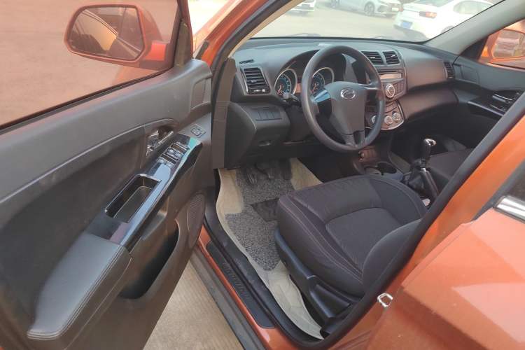 Used Land X5 2013 2.0T Manual Enjoyment Edition Driver Seat