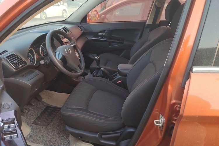 Used Land X5 2013 2.0T Manual Enjoyment Edition Left Front Seat