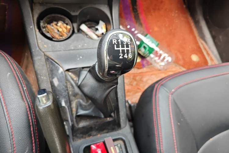 Used Land X5 2013 2.0T Manual Enjoyment Edition Gear Lever