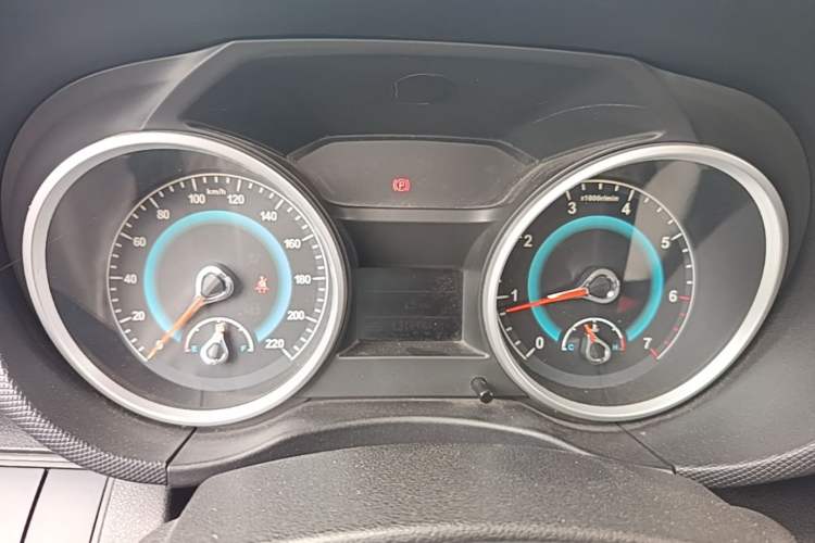 Used Land X5 2013 2.0T Manual Chuanling Edition Instrument Cluster