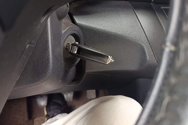 Used Land X5 2013 2.0T Manual Chuanling Edition Vehicle Key