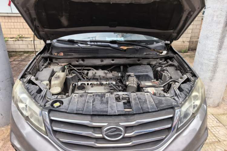 Used Land X5 2013 2.0T Manual Chuanling Edition Engine Bay