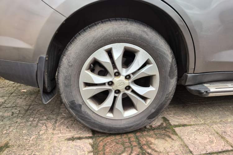 Used Land X5 2013 2.0T Manual Chuanling Edition Right Rear Wheel Hub