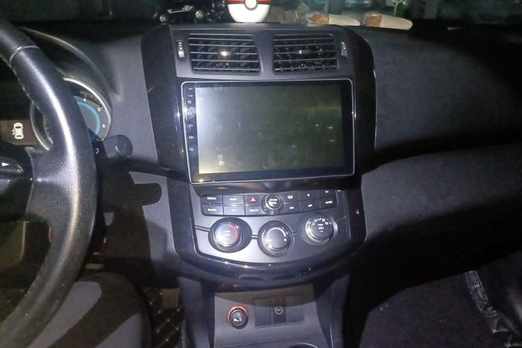Used Land X5 2013 2.0T Manual Chuanling Edition Audio And AC Panel