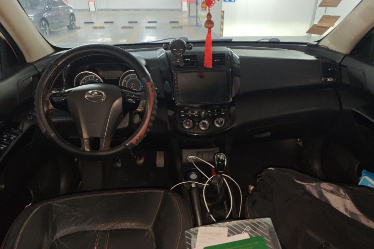 Used Land X5 2013 2.0T Manual Chuanling Edition Center Console