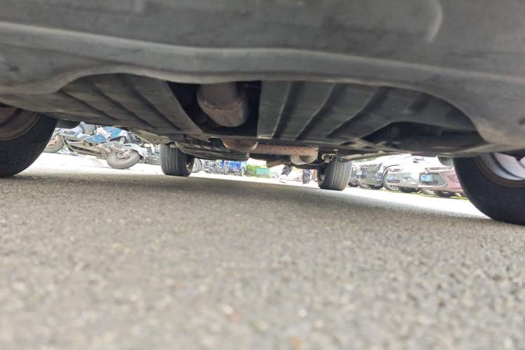 Used Land X5 2013 2.0T Manual Xinghang Edition Chassis Front