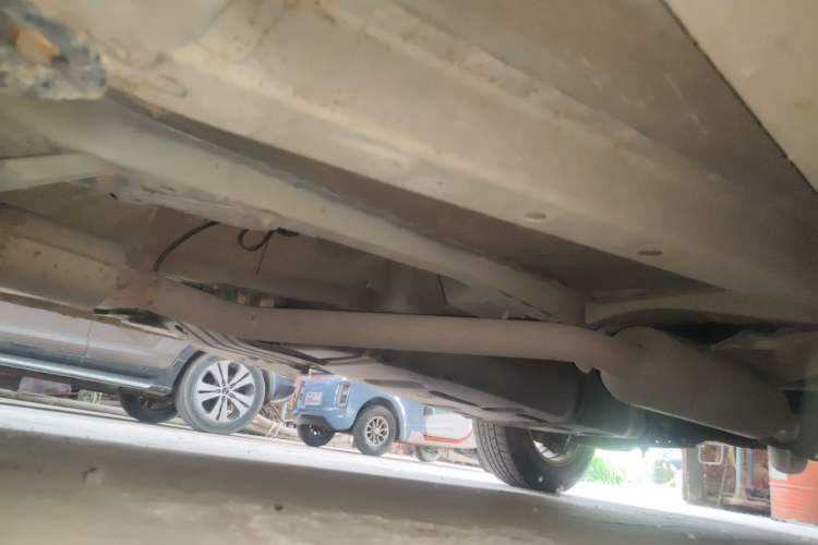 Used Land X5 2013 2.0T Manual Chuanling Edition Chassis Front Left