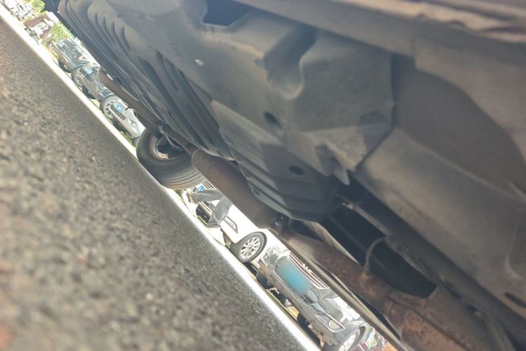 Used Land X5 2013 2.0T Manual Xinghang Edition Chassis Front Right