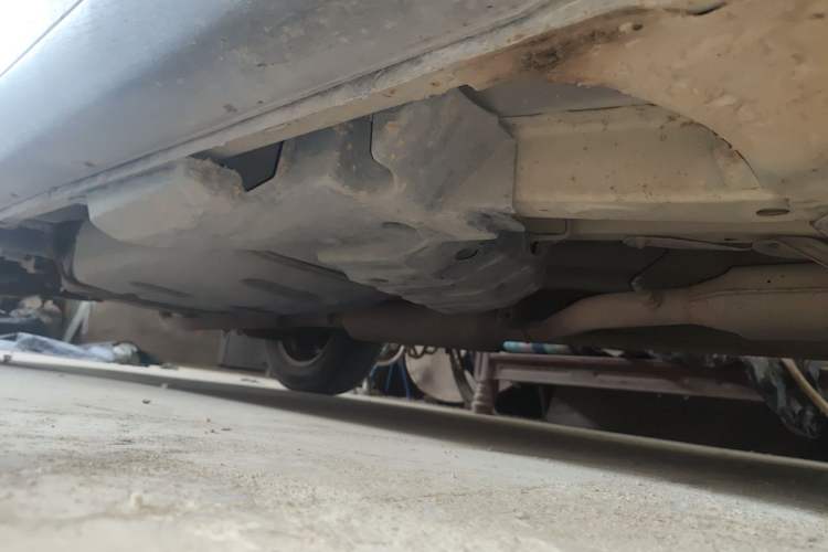 Used Land X5 2013 2.0T Manual Chuanling Edition Chassis Front Right