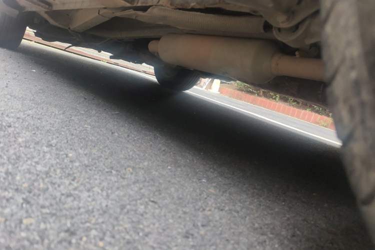 Used Land X5 2013 2.0T Manual Chuanling Edition Chassis Rear Left
