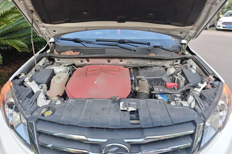 Used Land X5 2013 2.0T Manual Chuanling Edition Engine Bay