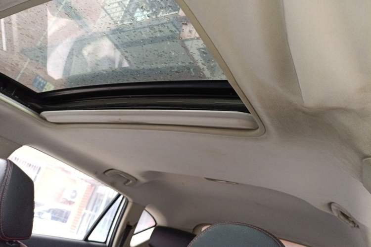 Used Land X5 2013 2.0T Manual Chuanling Edition Headliner