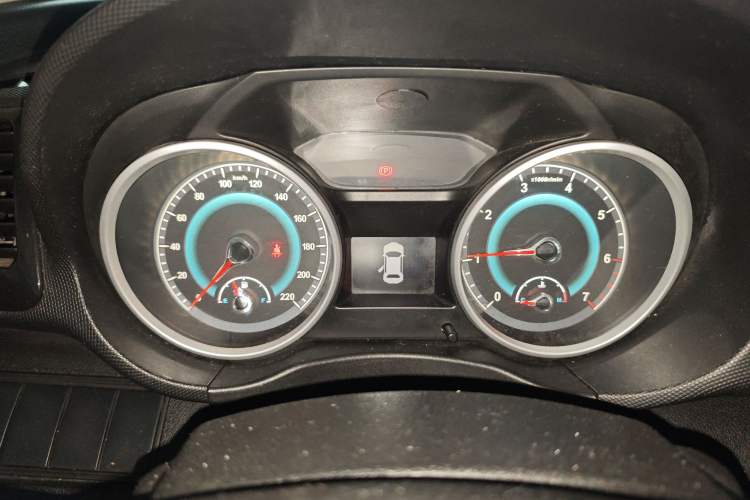 Used Land X5 2013 2.0T Manual Chuanling Edition Instrument Cluster