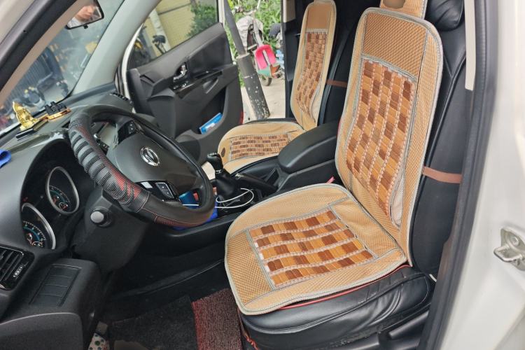 Used Land X5 2013 2.0T Manual Xinghang Edition Left Front Seat
