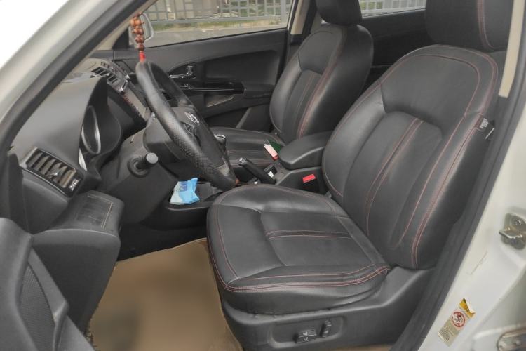 Used Land X5 2013 2.0T Manual Chuanling Edition Left Front Seat