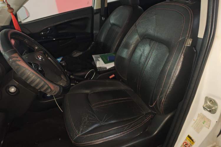 Used Land X5 2013 2.0T Manual Chuanling Edition Left Front Seat
