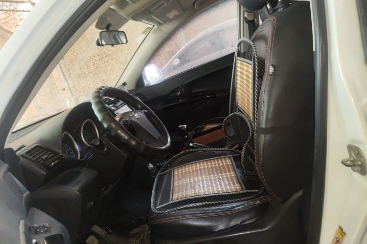 Used Land X5 2013 2.0T Manual Chuanling Edition Left Front Seat
