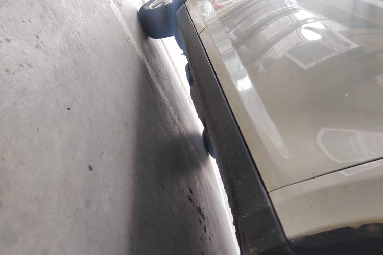 Used Land X5 2013 2.0T Manual Enjoyment Edition Right Side Sill