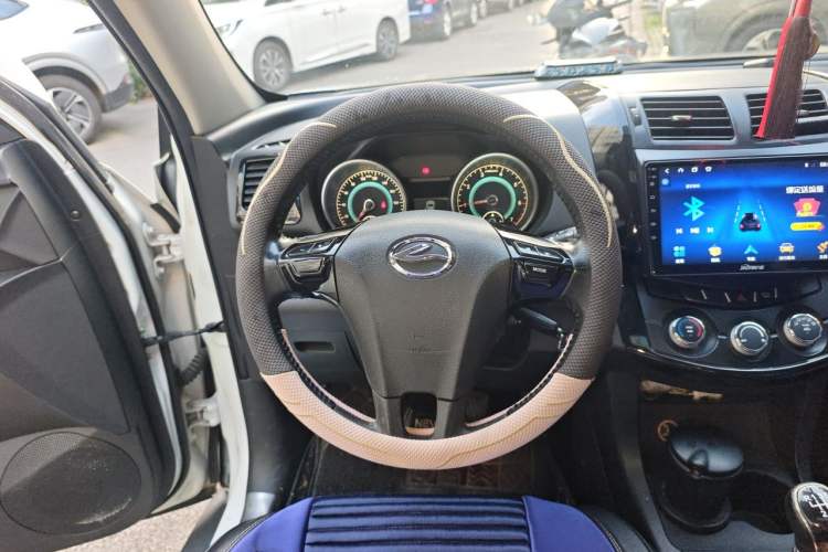 Used Land X5 2013 2.0T Manual Chuanling Edition Steering Wheel