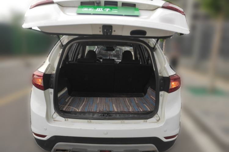 Used Land X5 2013 2.0T Manual Chuanling Edition Trunk