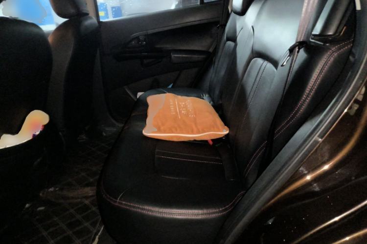 Used Land X5 2014 2.0T Automatic Enjoyment Version Left Rear Seat