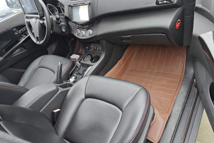 Used Land X5 2014 2.0T Automatic Enjoyment Version Right Front Seat
