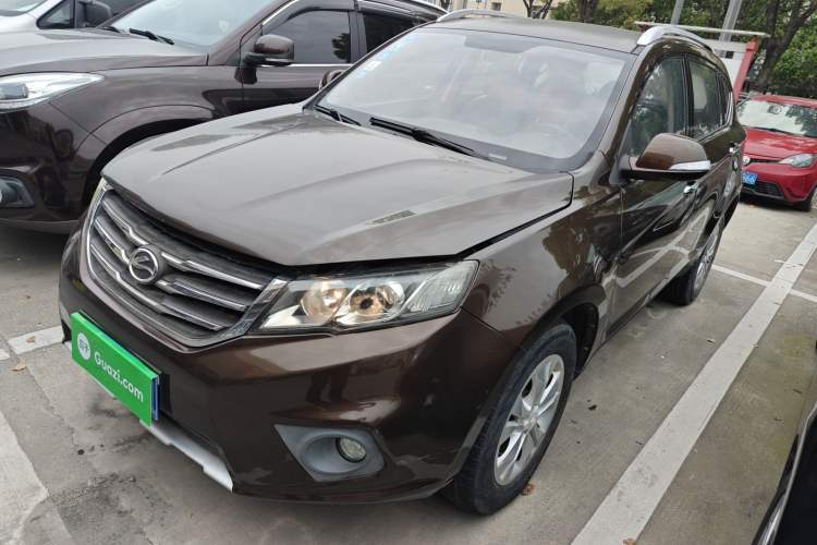 Used Land X5 2014 2.0T Automatic Enjoyment Version Guazi used car, China used car export, Used car for sale, Used cars, Cheapest cars for sale