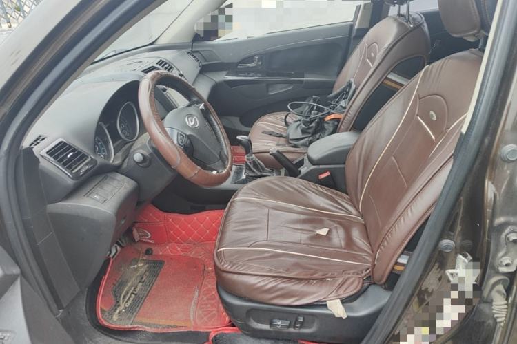 Used Land X5 2014 2.0T Automatic Innovation Edition Left Front Seat