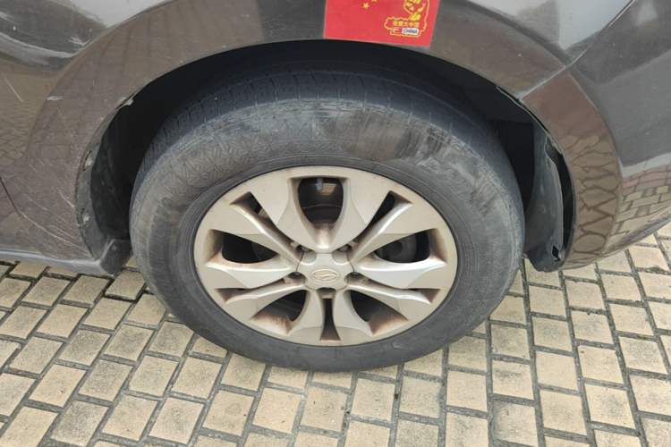 Used Land X5 2014 2.0T Automatic Innovation Edition Right Front Wheel Hub