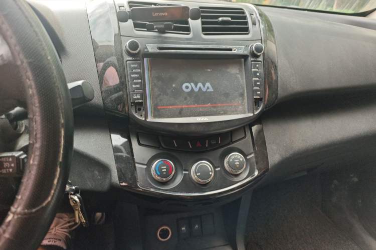 Used Land X5 2014 2.0T Automatic Innovation Edition Audio And AC Panel