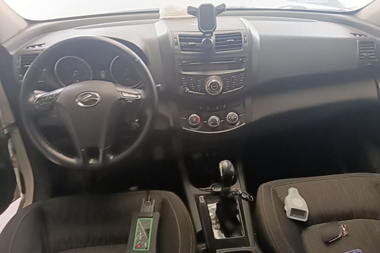 Used Land X5 2014 2.0T Automatic Enjoyment Version Center Console