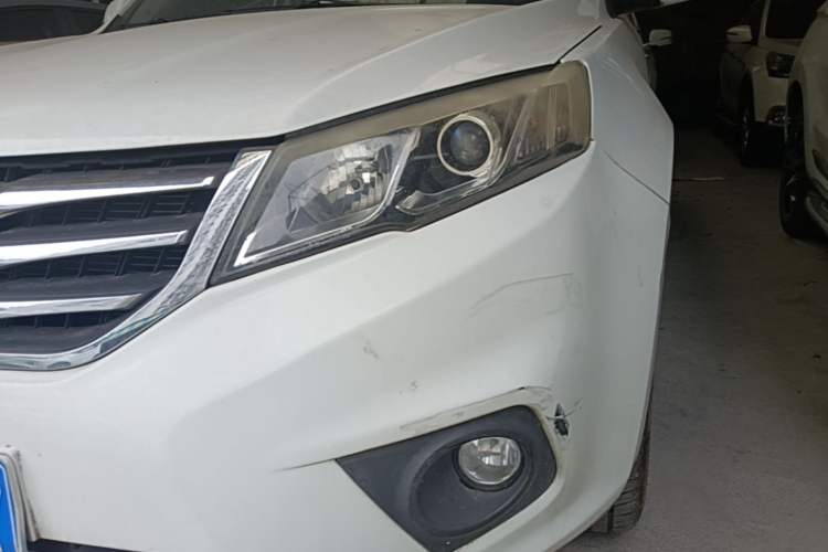 Used Land X5 2014 2.0T Automatic Enjoyment Version Left Front Headlight