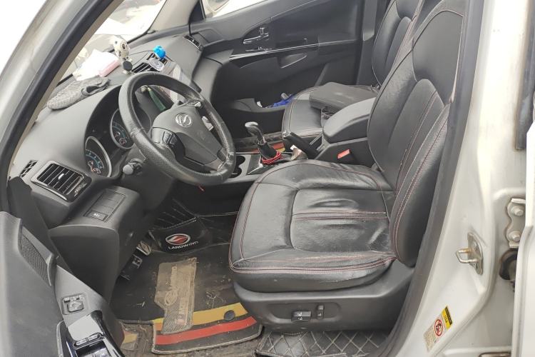 Used Land X5 2014 2.0T Automatic Innovation Edition Left Front Seat