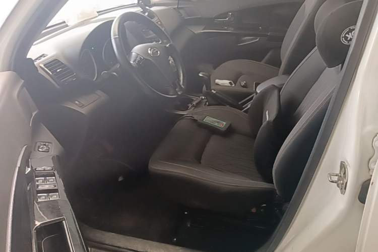 Used Land X5 2014 2.0T Automatic Enjoyment Version Left Front Seat