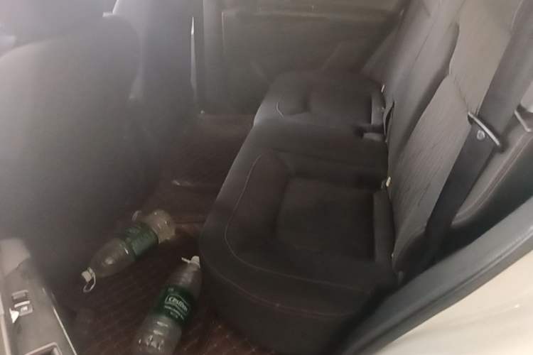 Used Land X5 2014 2.0T Automatic Enjoyment Version Left Rear Seat