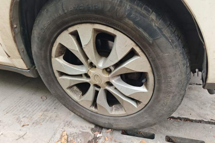 Used Land X5 2014 2.0T Automatic Innovation Edition Right Front Wheel Hub