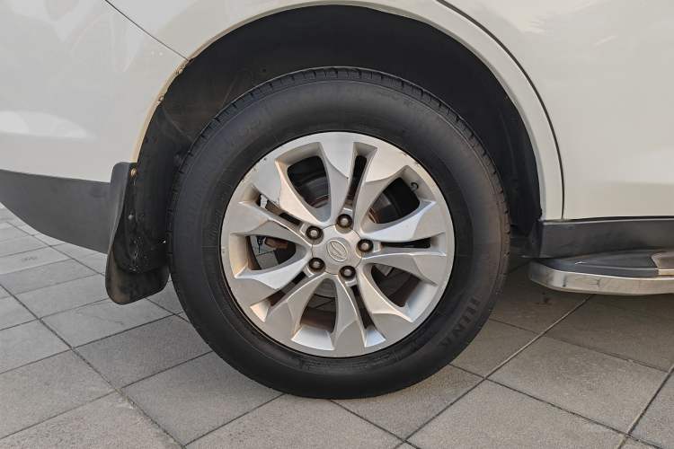 Used Land X5 2014 2.0T Automatic Innovation Edition Right Rear Wheel Hub