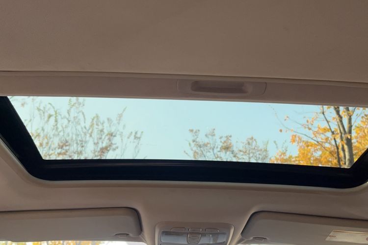 Used Land X5 2013 2.0T Manual Chuanling Edition Headliner