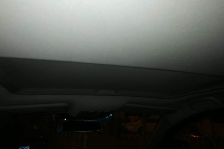 Used Land X5 2015 1.5T CVT Innovation Edition Headliner