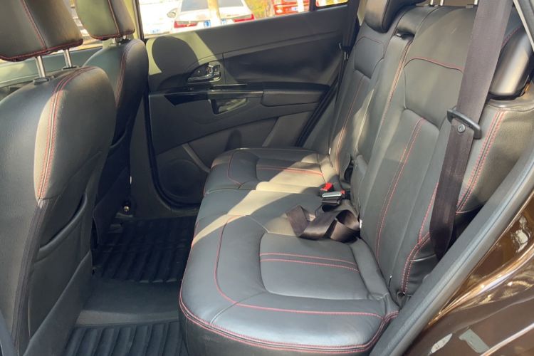 Used Land X5 2013 2.0T Manual Chuanling Edition Left Rear Seat