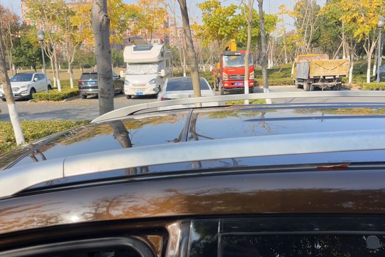 Used Land X5 2013 2.0T Manual Chuanling Edition Roof