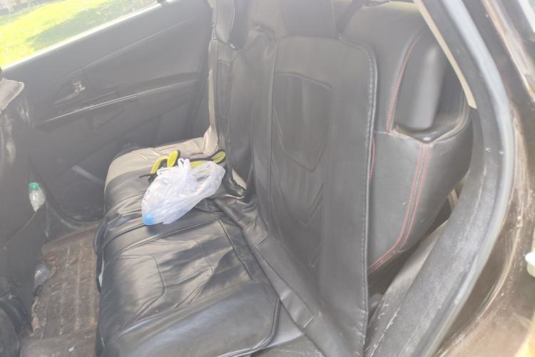 Used Land X5 2015 1.5T Manual Innovation Edition Left Rear Seat