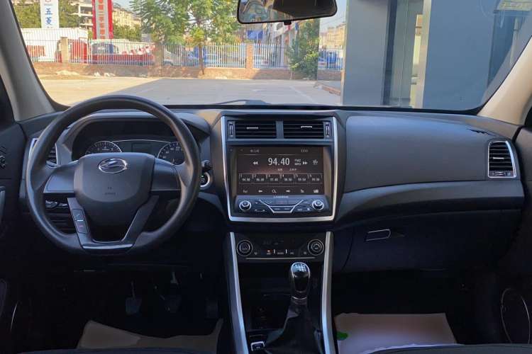 Used Land X5 2015 1.5T Manual Enjoyment Edition Center Console