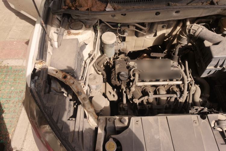 Used Land X5 2015 1.5T Manual Enjoyment Edition Engine Bay Right