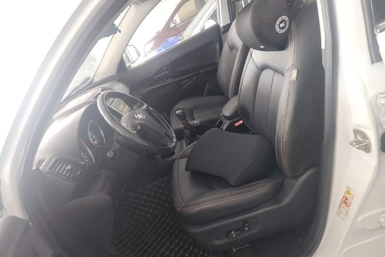 Used Land X5 2015 1.5T Manual Innovation Edition Left Front Seat