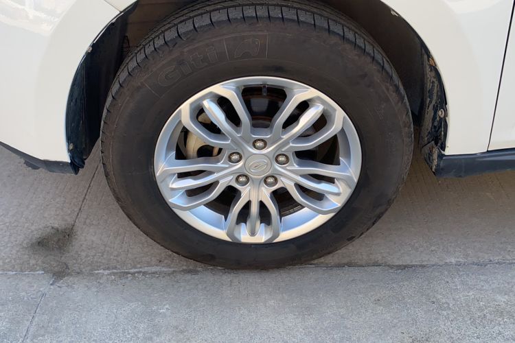 Used Land X5 2015 1.5T Manual Enjoyment Edition Left Front Wheel Hub